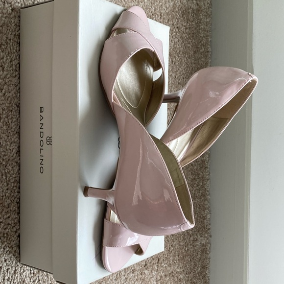 Light pink heels - Picture 2 of 5